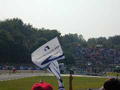 Click to see Monza-2000-09-10-09-13-11.jpg