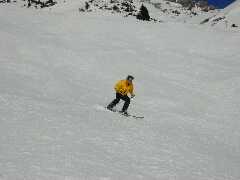 Click to see Skiing02-2002-03-05-12-00-26-11.jpg