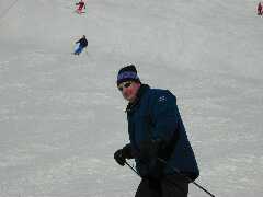 Click to see Skiing02-2002-03-05-12-04-56-8.jpg